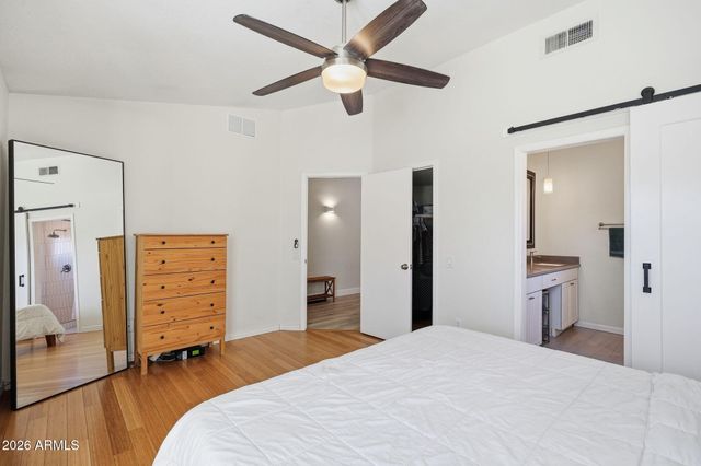 4302 E ACOMA Drive, Phoenix, AZ 85032