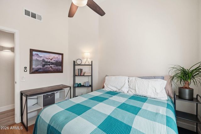 4302 E ACOMA Drive, Phoenix, AZ 85032