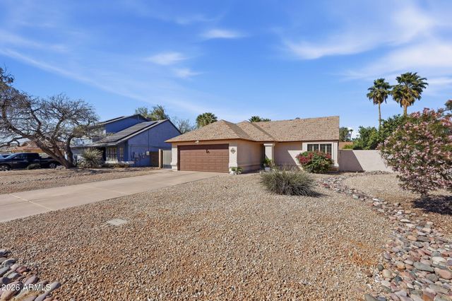 4302 E ACOMA Drive, Phoenix, AZ 85032