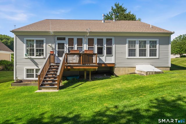 567 Inverness Court 567, Oxford, CT 06478