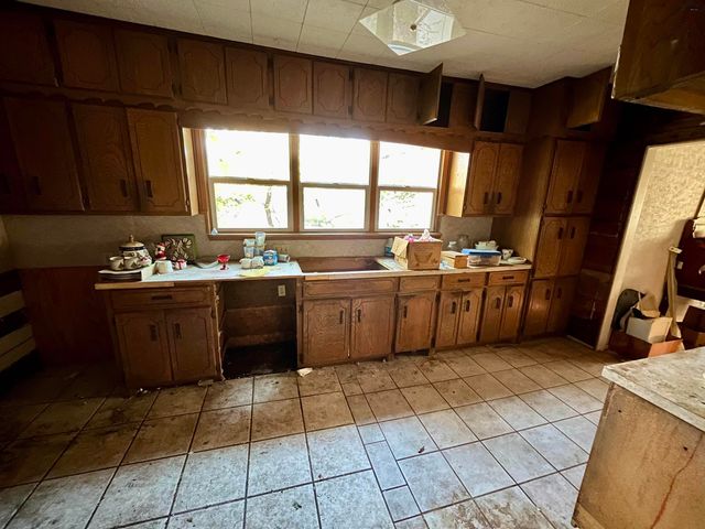 1615 BUCHANAN STREET, Wichita Falls, TX 76309