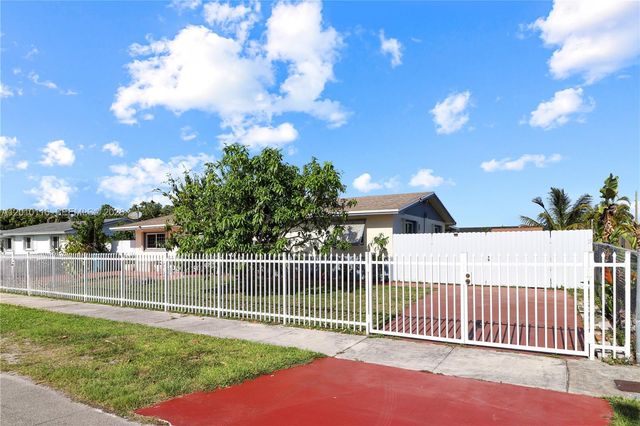 20211 SW 112th Pl, Miami, FL 33189