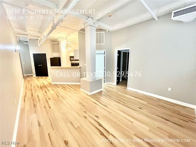 1133 W 9th Street 117, Cleveland, OH 44113