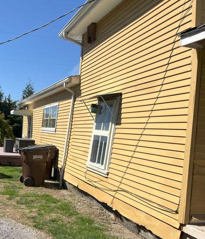 315 W Buford Street, Lancaster, KY 40444