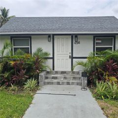 156 NE 78th St 156, Miami, FL 33138