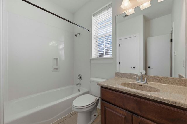 1620 Haskell ST B, Austin, TX 78702