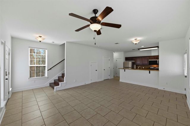 1620 Haskell ST B, Austin, TX 78702