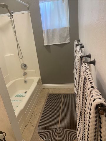 1423 W Hoffer, Banning, CA 92220