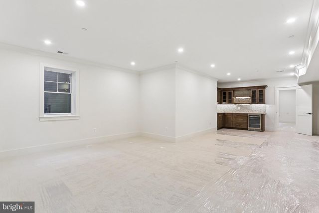 5900 SONOMA RD, Bethesda, MD 20817