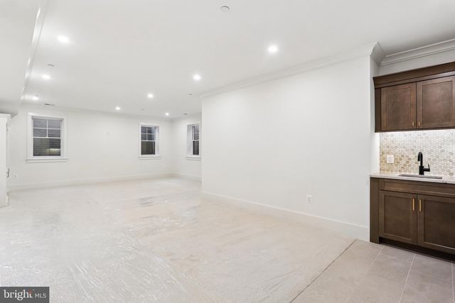 5900 SONOMA RD, Bethesda, MD 20817