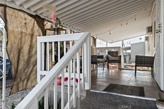 285 FLORENCE LANE, Bakersfield, CA 93308