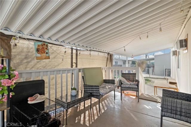 285 FLORENCE LANE, Bakersfield, CA 93308