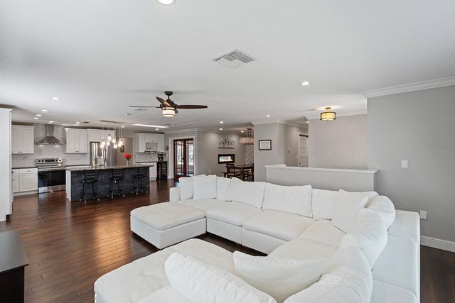 3610 GATEWOOD DRIVE, Orlando, FL 32812