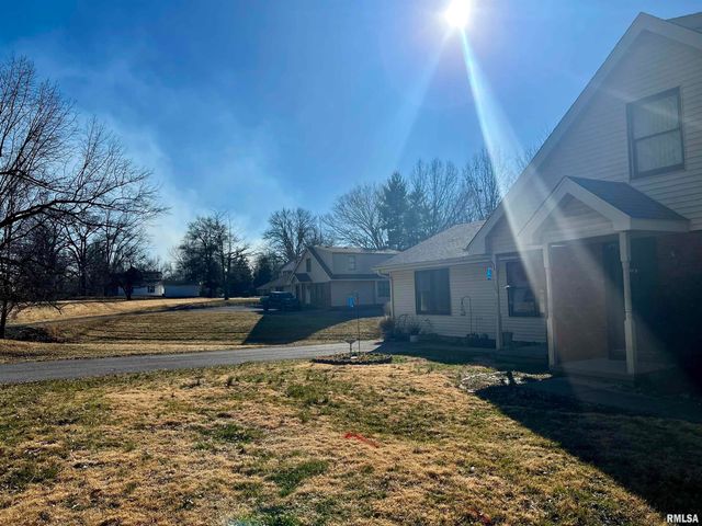 1609 S 22ND Street, Herrin, IL 62948