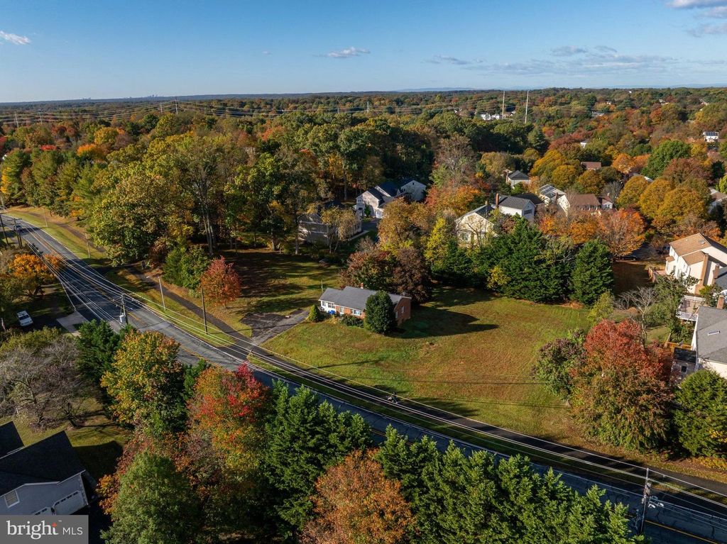 15500 QUINCE ORCHARD RD, Gaithersburg, MD 20878