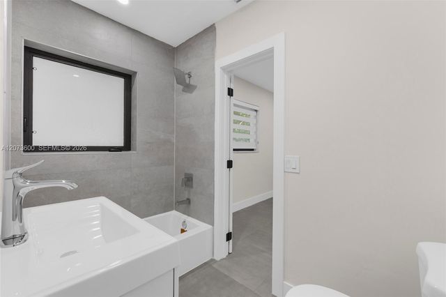 345 Sarto Avenue 1, Coral Gables, FL 33134