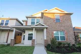 8118 Malago Point Drive, Cypress, TX 77433