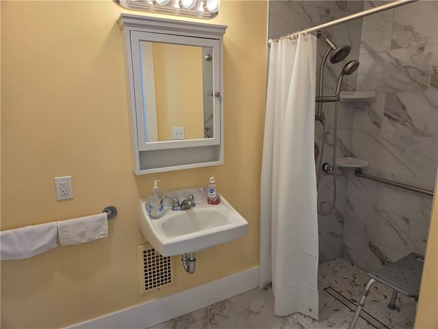 264 Springfield Avenue, Rochester, NY 14609