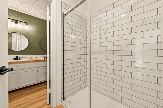 18 Eleanor Lane, Bella Vista, AR 72714