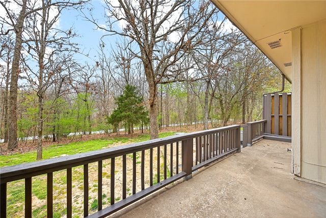 18 Eleanor Lane, Bella Vista, AR 72714