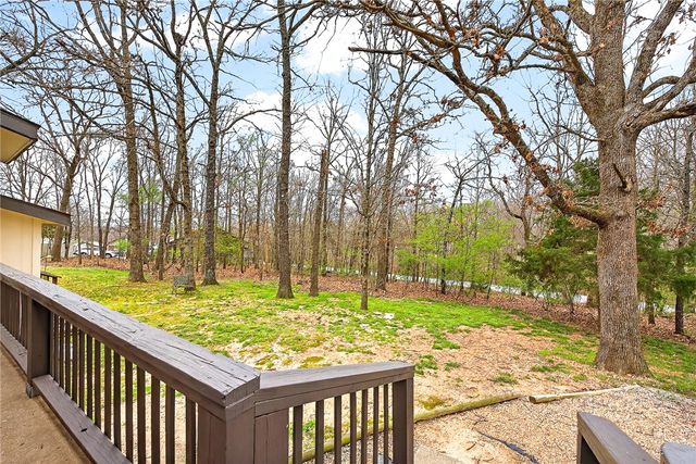 18 Eleanor Lane, Bella Vista, AR 72714