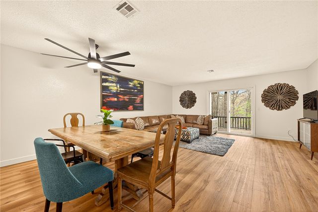 18 Eleanor Lane, Bella Vista, AR 72714