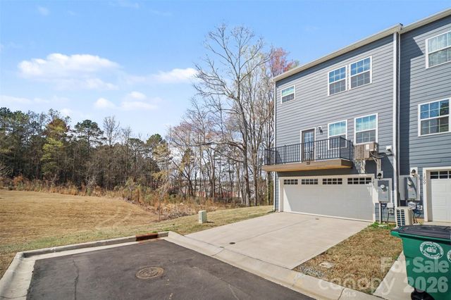 1211 May Apple Drive, Matthews, NC 28104