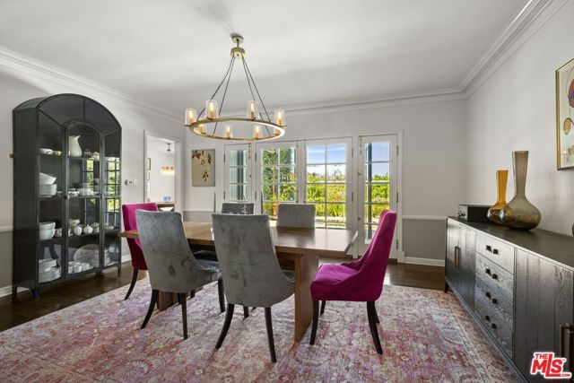 850 Birchwood Drive, Los Angeles, CA 90024