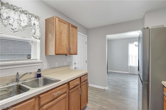 3241 W 50th Street, Cleveland, OH 44102