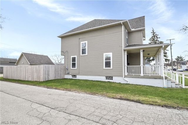 3241 W 50th Street, Cleveland, OH 44102