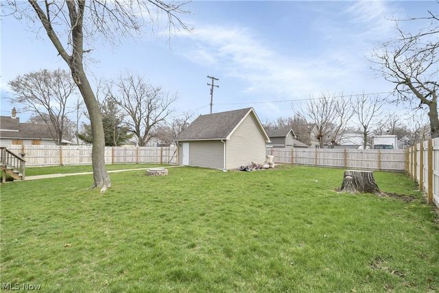 3241 W 50th Street, Cleveland, OH 44102