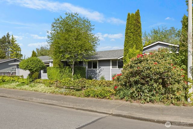 7001 62nd Drive NE, Marysville, WA 98270