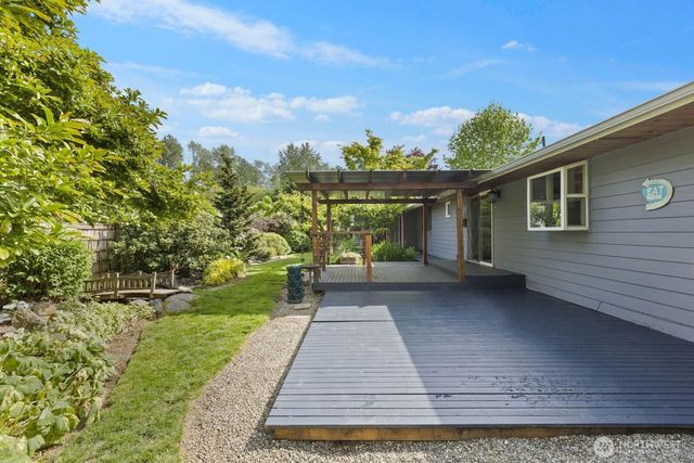 7001 62nd Drive NE, Marysville, WA 98270