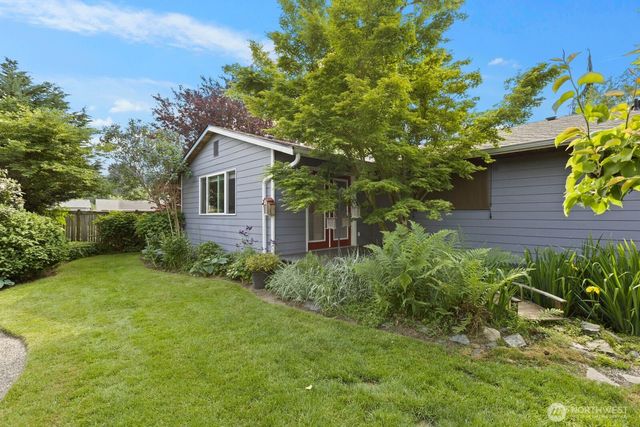 7001 62nd Drive NE, Marysville, WA 98270