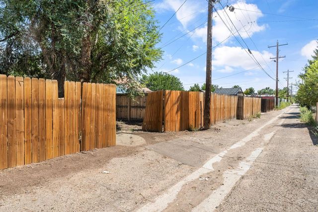 1209 E Orman Ave, Pueblo, CO 81004