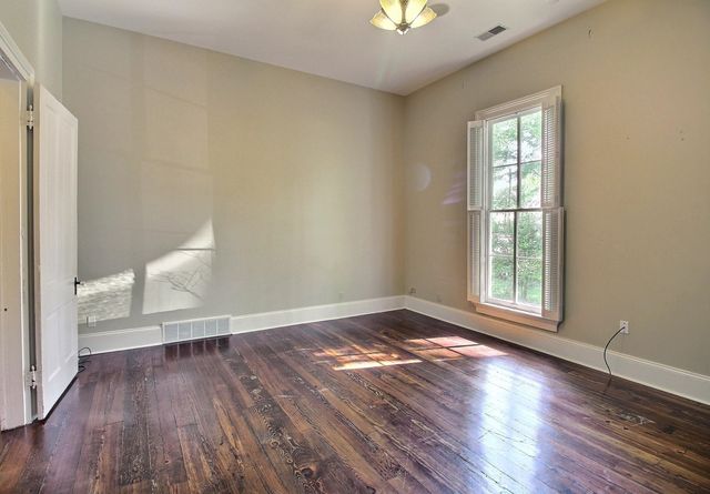 348 N ROWLETT ST, Collierville, TN 38017