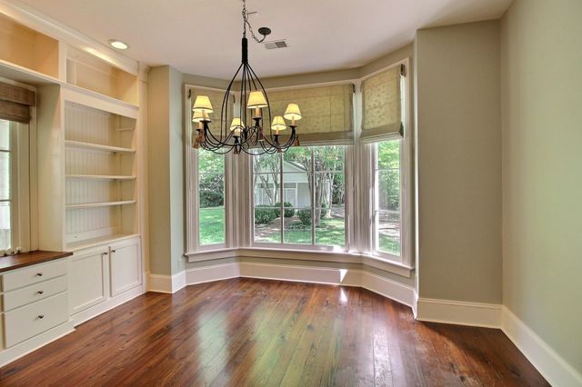 348 N ROWLETT ST, Collierville, TN 38017