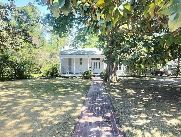 348 N ROWLETT ST, Collierville, TN 38017