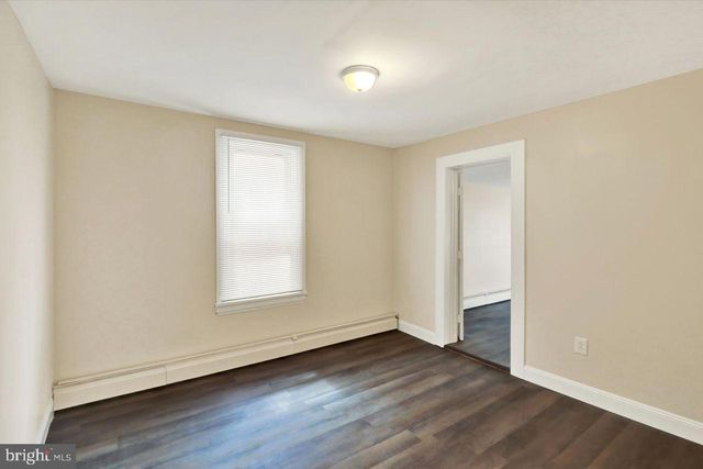 31 W WASHINGTON ST, Fleetwood, PA 19522