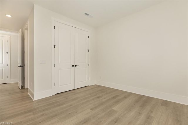 306 Park Boulevard 1029, Winston-salem, NC 27127