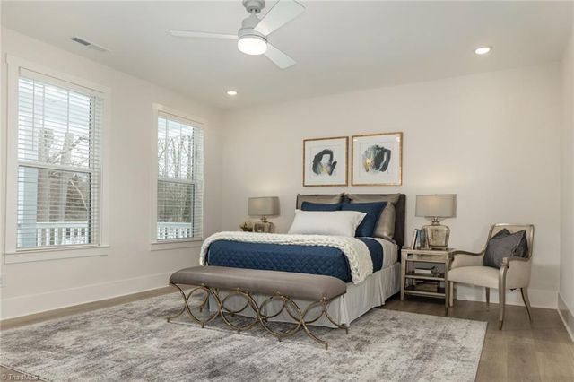 306 Park Boulevard 1029, Winston-salem, NC 27127