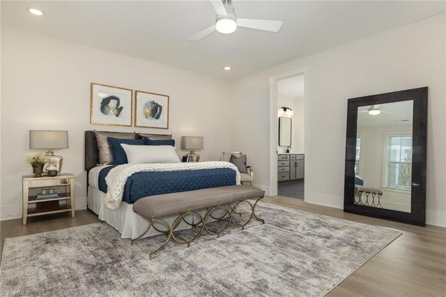 306 Park Boulevard 1029, Winston-salem, NC 27127