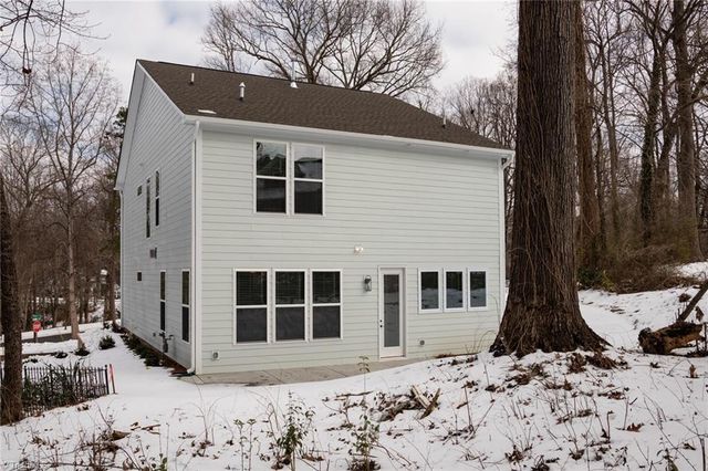 306 Park Boulevard 1029, Winston-salem, NC 27127