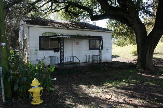 202 Kelly Street, Bossier City, LA 71111