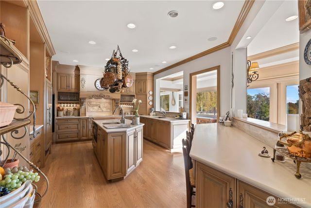 4205 SW Point Robinson Road, Vashon, WA 98070