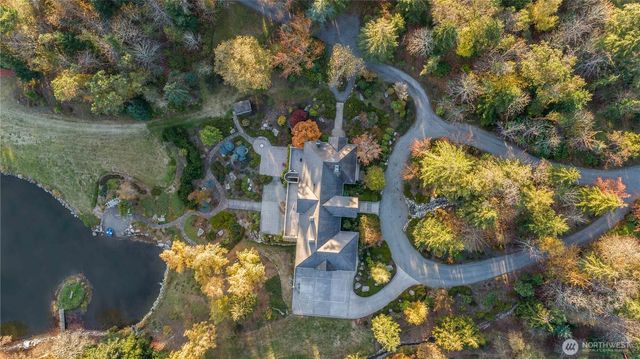4205 SW Point Robinson Road, Vashon, WA 98070