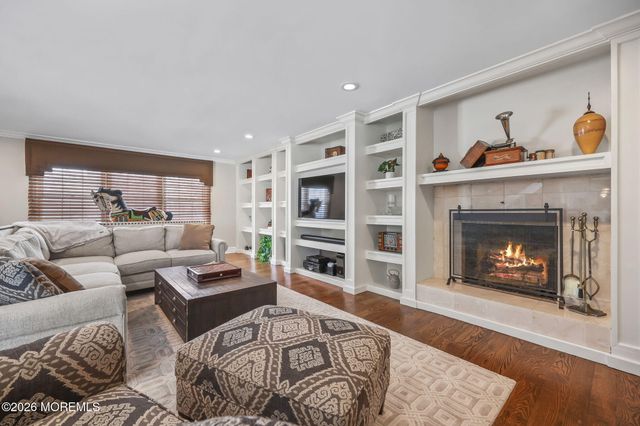 3 Alberta Drive, Marlboro, NJ 07746