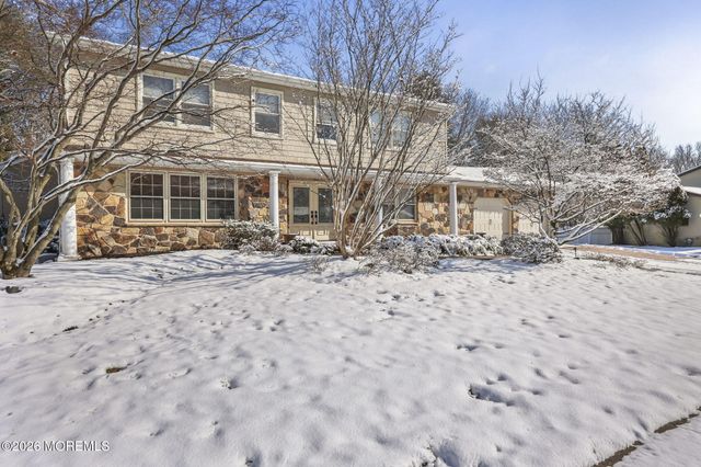 3 Alberta Drive, Marlboro, NJ 07746