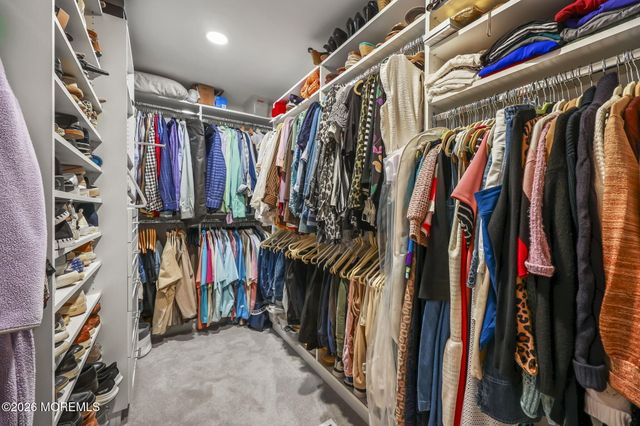 3 Alberta Drive, Marlboro, NJ 07746