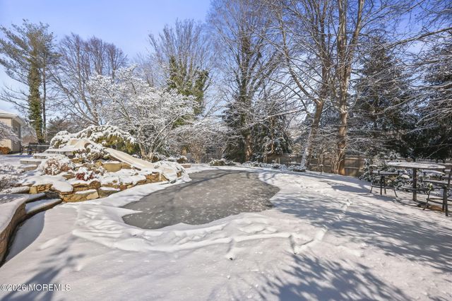 3 Alberta Drive, Marlboro, NJ 07746